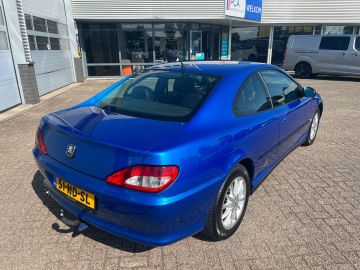 Peugeot 406